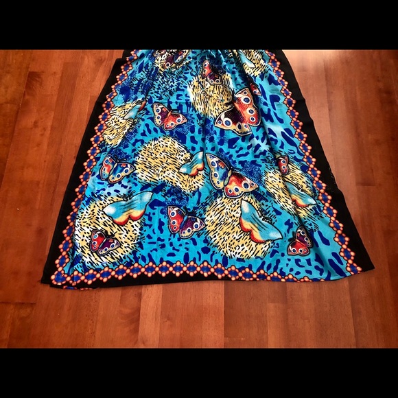 BUTTERFLY DRESS - Picture 3 of 9